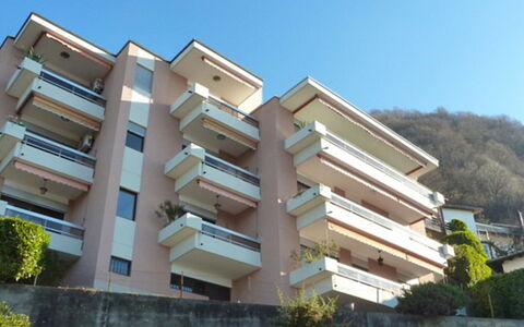 Superpanorama Ii: Building, Sky, Plant, Tree, Urban Design, Land Lot, Tower Block, Neighbourhood, Condominium, Residential Area