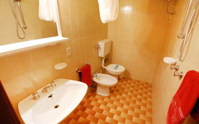 Accommodation:&nbsp;Solarium 450.2