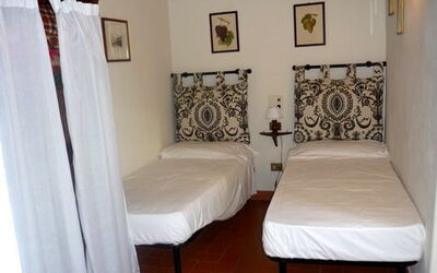 Twin Bedroom