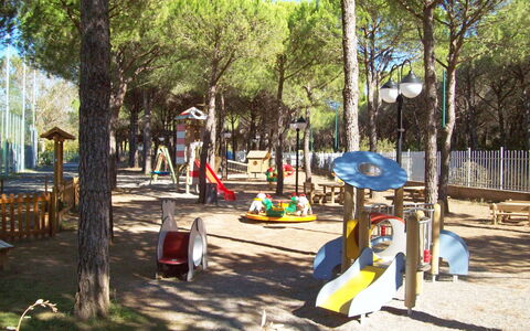 Castiglione della Pescaia 140: Playground, Public Space, Outdoor Play Equipment, Human Settlement, City, Tree, Recreation, Leisure, Park, Play