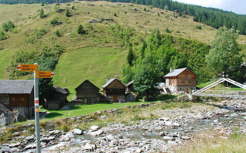 Rustico Dell'Orino: Natural Landscape, Mountain Village, Rural Area, Village, Hill, Highland, Geological Phenomenon, Hill Station, Landscape, Land Lot