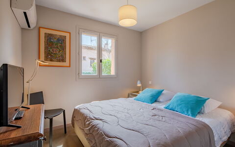 Clos Etienne: Bed, Furniture, Bedroom, Interior Design, Bedding, Bed Sheet, Wall, Wood, Ceiling, Room