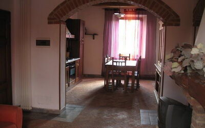 Accommodation:&nbsp;Franca