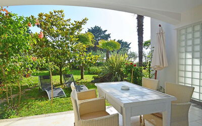 Accommodation:&nbsp;Mira 107.1