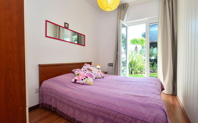 Accommodation:&nbsp;Mira 107.2