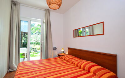 Accommodation:&nbsp;Mira 107.2