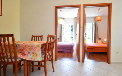 Accommodation:&nbsp;Mira 107.2
