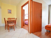 Accommodation:&nbsp;Mira 107.2