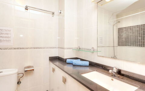 L'Olivar Ii: Tap, Plumbing Fixture, Sink, Property, Cabinetry, Kitchen Sink, Countertop, Interior Design, Lighting, Wood
