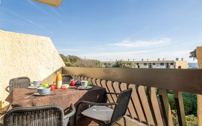 Accommodation:&nbsp;Les Louvans 111.4