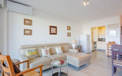 Accommodation:&nbsp;Les Louvans 111.1