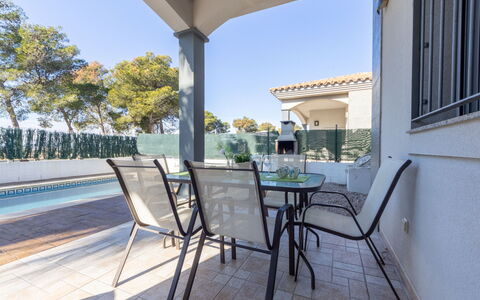 Gaviota 5: Furniture, Property, Sky, Plant, Table, Chair, Building, Shade, Azure, Interior Design