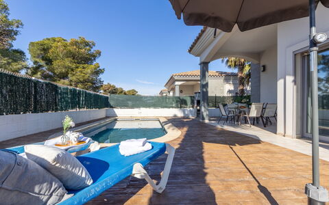 Gaviota 5: Property, Sky, Building, Azure, Shade, Tree, Leisure, Wood, Outdoor Furniture, Real Estate