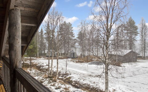Suopursu: Wood, Winter, Freezing, Cottage, Twig, Snow, Plank, Hardwood, Log Cabin, Daylighting