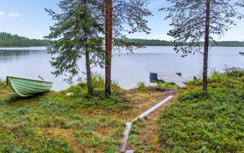 Kujalan Lomat 1: Natural Environment, Natural Landscape, Bank, Landscape, Wilderness, Lake, Nature Reserve, Reservoir, Shore