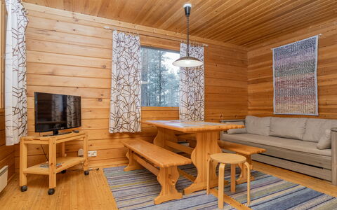 Viipusjärvi 12: Wood, Cottage, Log Cabin, Forest, Shed, Garden Buildings, Larch, Woodland, Wood Stain