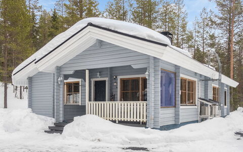Piilola Nr 1: Wood, Snow, Roof, Winter, Cottage, House, Home, Freezing, Siding, Slope