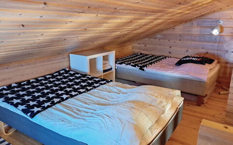 Piilola Nr 1: Bedroom, Bed, Floor, Flooring, Furniture, Wood, Interior Design, Bed Sheet, Bedding, Ceiling
