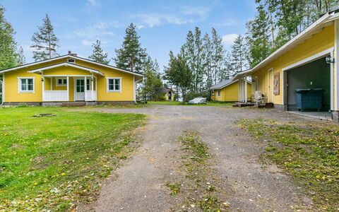 Aurinkoniemi: Wood, Snow, Winter, Cottage, Freezing, Home, Log Cabin, Larch, Siding