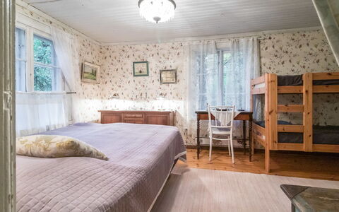 Puutarhurin Mökki: Wood, Siding, Cottage, House, Home, Plank, Garden Buildings, Log Cabin, Hardwood, Porch