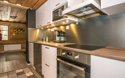 Juurakkopirtti: Flooring, Kitchen, Wood, Countertop, Interior Design, Ceiling, Floor, Wood Flooring, Cabinetry, Furniture