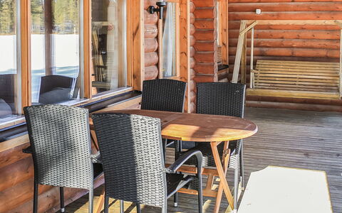Mäntyniemi: Wood, Snow, Winter, Cottage, Freezing, Home, Log Cabin, Larch, Siding