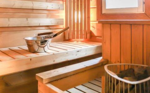 Varvali: Wood, Snow, Winter, Cottage, Freezing, Home, Log Cabin, Larch, Siding