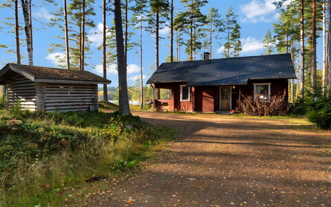 Kuusikumpu: Wood, Snow, Winter, Cottage, Freezing, Home, Log Cabin, Larch, Siding