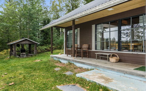 Kotiranta: Wood, Snow, Winter, Cottage, Freezing, Home, Log Cabin, Larch, Siding
