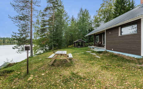 Kotiranta: Wood, Snow, Winter, Cottage, Freezing, Home, Log Cabin, Larch, Siding
