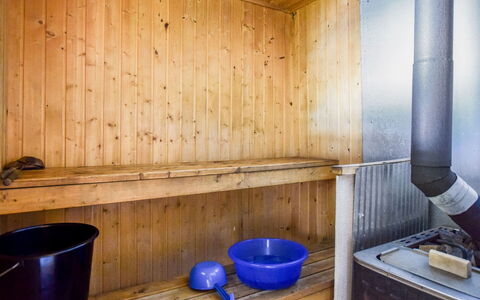 Aurinkolahti: Wood, Snow, Winter, Cottage, Freezing, Home, Log Cabin, Larch, Siding