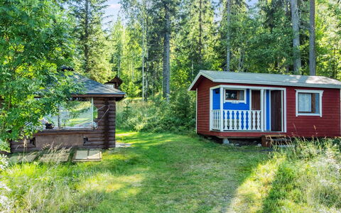 Aurinkolahti: Wood, Snow, Cottage, Winter, Roof, Home, Freezing, Log Cabin, Siding, Slope