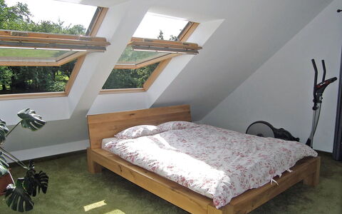 Pękowice: Bedroom, Bed, Room, Furniture, Property, Bed Frame, Attic, Bed Sheet, Floor, Bedding