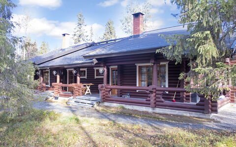 Varilan Lomamajat Nr2: Wood, Snow, Cottage, Winter, Roof, Home, Freezing, Log Cabin, Siding, Slope