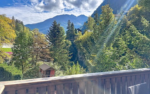 Am Arlberg: Mountainous Landforms, Tree, Mountain, Hill, Highland, Mountain Range, Hill Station, Forest, Valley, Larch