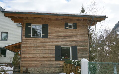 Am Arlberg: Cloud, Sky, Snow, Building, Window, Property, Wood, House, Tree, Door