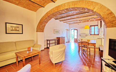 Tenuta: Room, Property, Building, Furniture, Interior Design, House, Real Estate, Floor, Architecture, Arch