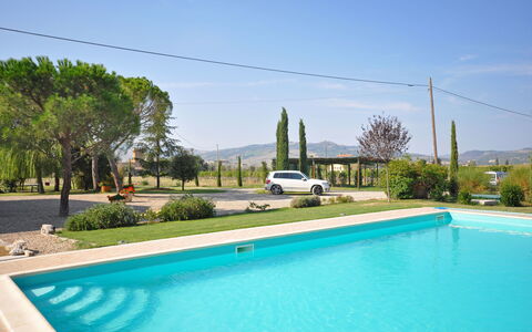 Villa Cassia: Swimming Pool, Property, Real Estate, House, Leisure, Building, Residential Area, Villa, Estate, Vacation