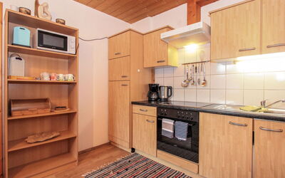 Accommodation:&nbsp;Laura 150.3
