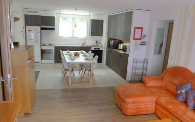 Accommodation:&nbsp;Ramabrice 400.4