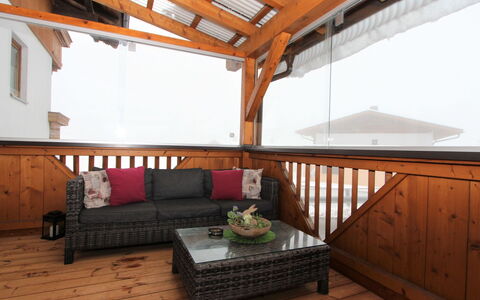 Gruber: Property, Building, Wood, Interior Design, Cottage, Shade, Wood Stain, Floor, Beam, Flooring
