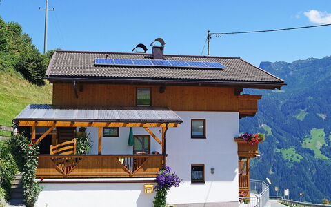 Gruber: House, Property, Building, Hill Station, Mountain Range, Real Estate, Tree, Architecture, Roof, Tourism