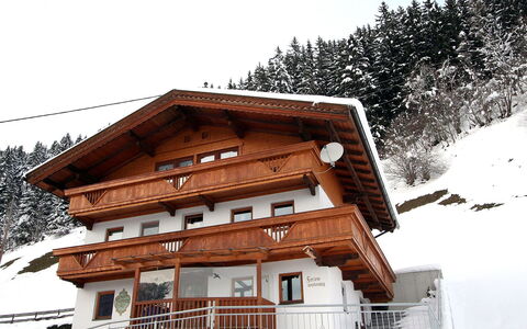 Gruber: Winter, Snow, House, Property, Home, Architecture, Roof, Building, Sky, Real Estate
