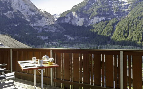 Chalet Ahornen: Mountain, Sky, Cloud, Table, Furniture, Natural Landscape, Plant, Building, Nature, Wood