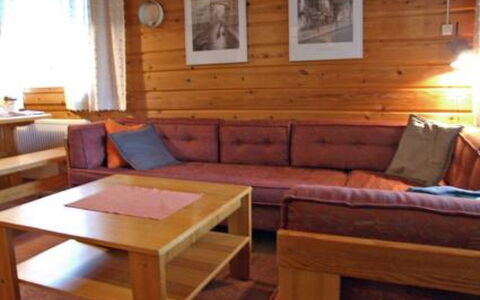 Kelokaltiokylä 28