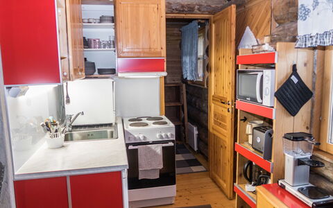 Saukkokumpu 3: Wood, Kitchen, Major Appliance, Flooring, Furniture, Floor, Room, Cabinetry, Kitchen Appliance, Wood Stain