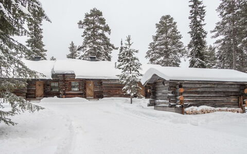 Saukkokumpu 3: Wood, Snow, Cottage, Winter, Roof, Home, Freezing, Log Cabin, Siding, Slope