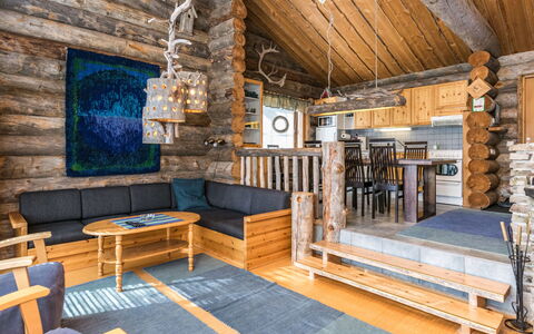 Pihlakieppi 2: Wood, Ceiling, Cottage, Log Cabin, Beam, Wood Stain, Plank, Hardwood, Natural Material, Lumber