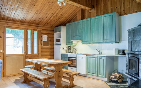 Kieppi a: Wood, Cottage, Log Cabin, Forest, Shed, Garden Buildings, Larch, Woodland, Wood Stain