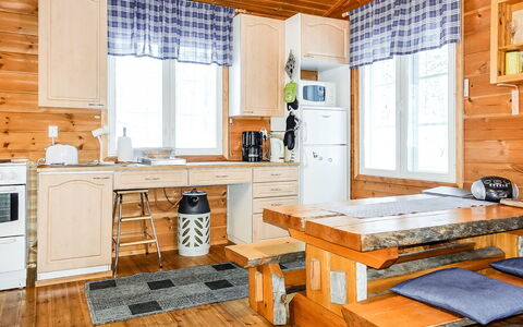 Hoviranta: Furniture, Wood, Kitchen, Interior Design, Cabinetry, Ceiling, Countertop, Room, Major Appliance, Kitchen Appliance